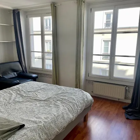 Calme Et Lumineux A Strasbourg St Denis Διαμέρισμα